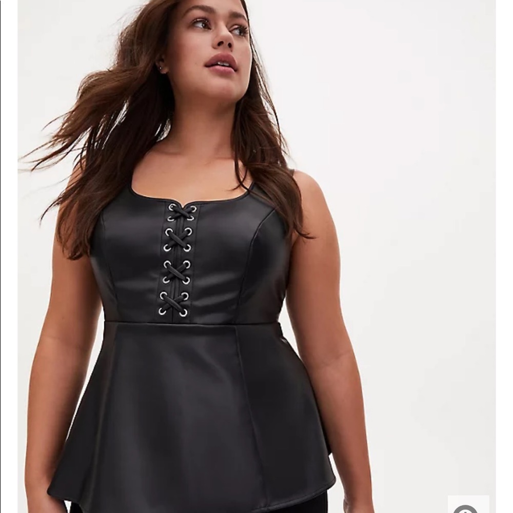 Torrid Peplum Top NWT✅